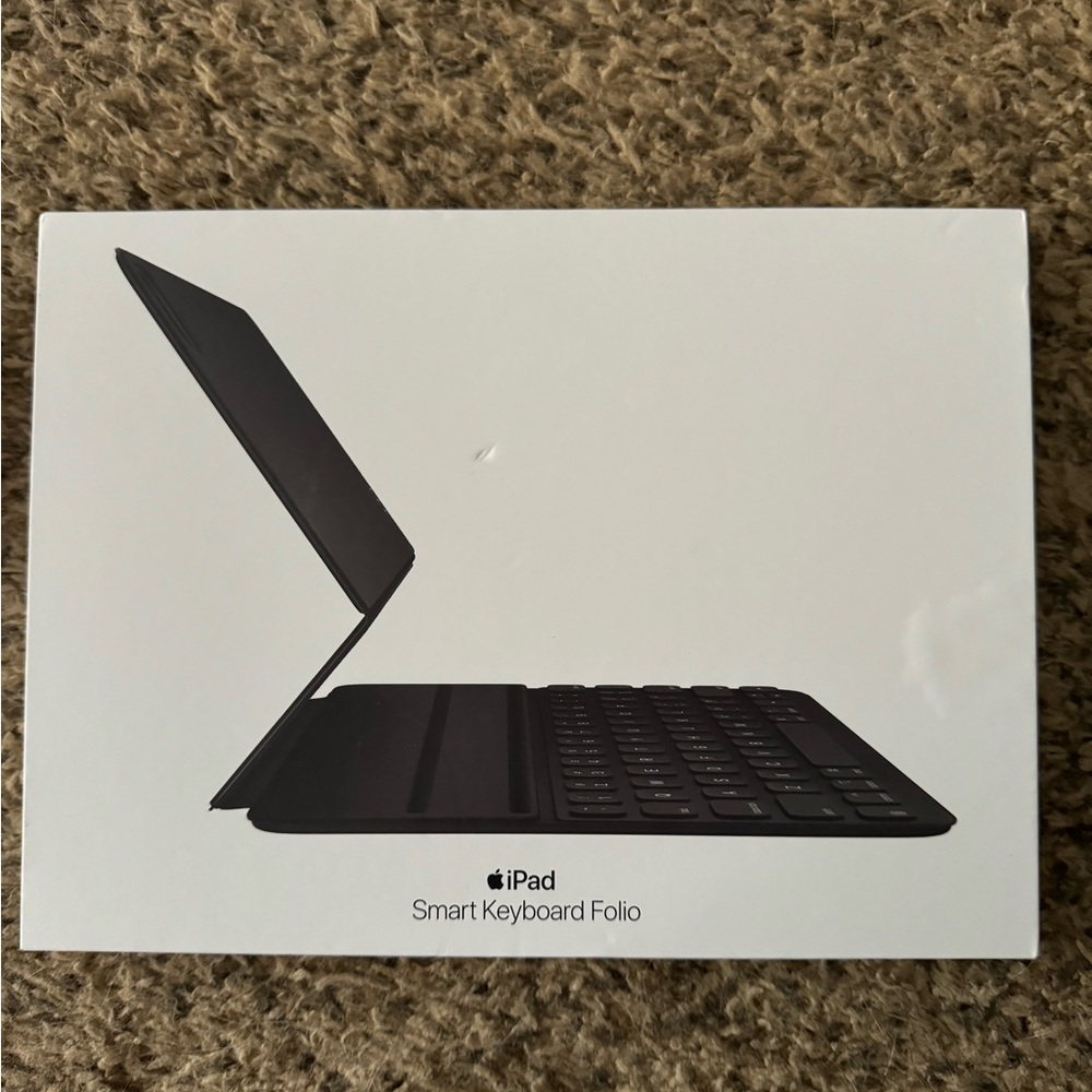 Apple iPad Smart Keyboard Folio - Black